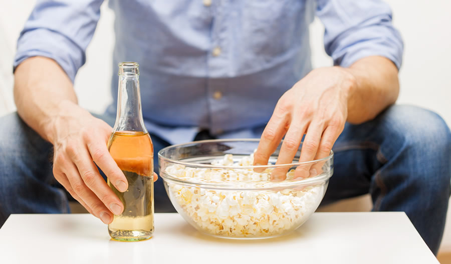 Apple Cider and popcorn